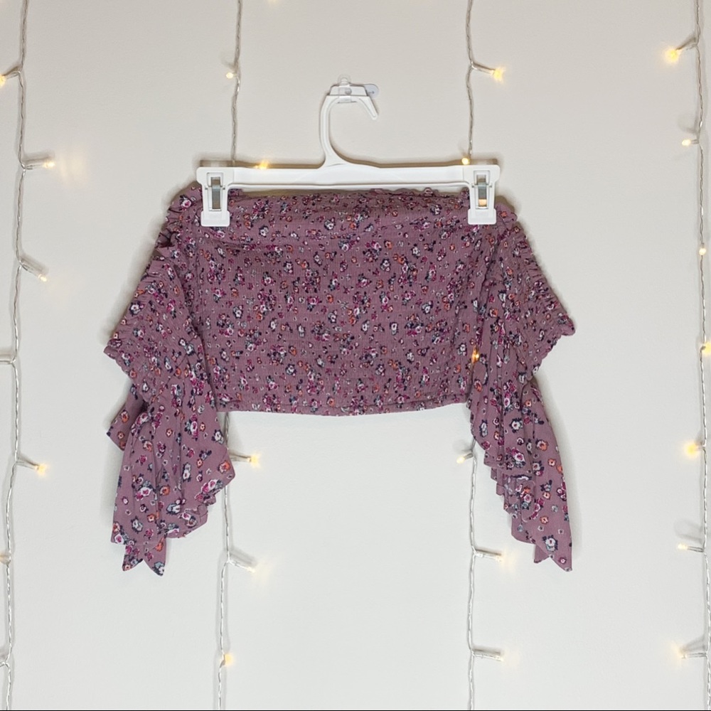 off-the-shoulder sleeved floral crop top